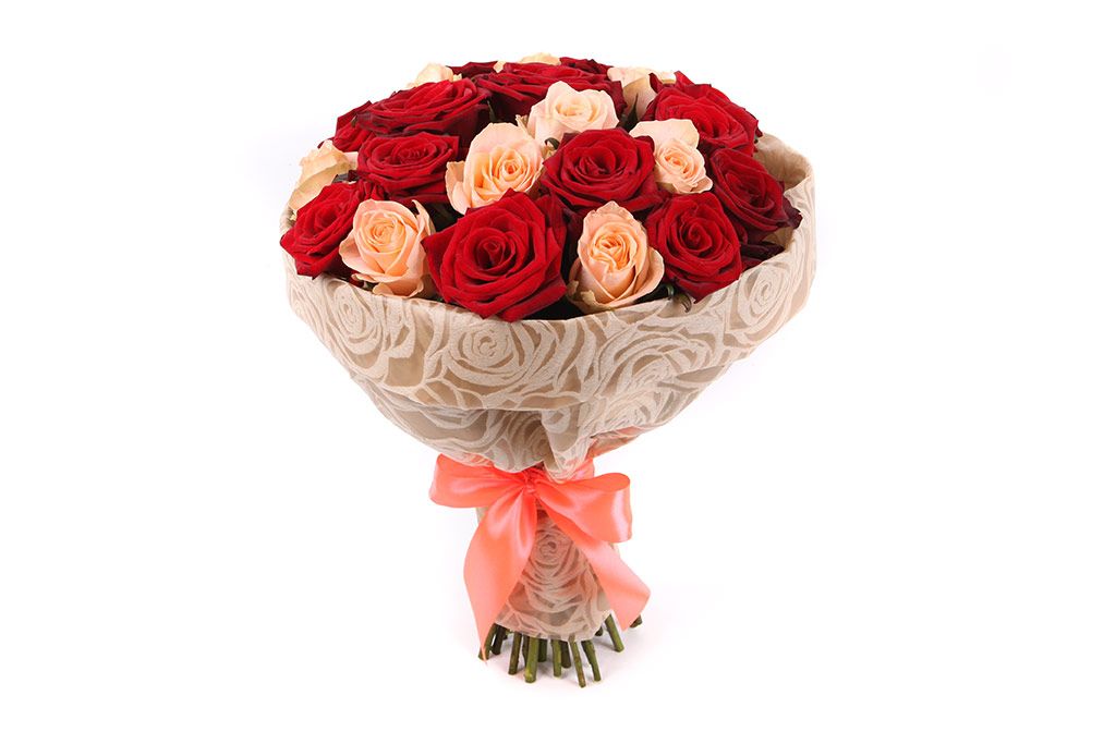 Букет 25 роз, красно-кремовый микс постельное белье евро перкаль букет чувств арт 4276чн