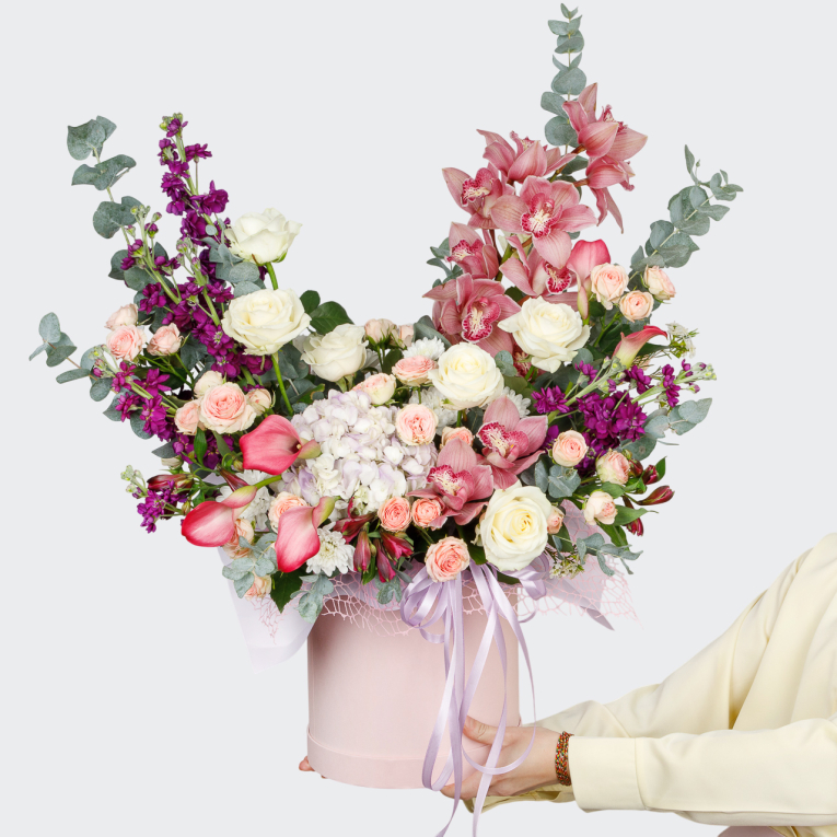 

Букет в коробке Лунная симфония