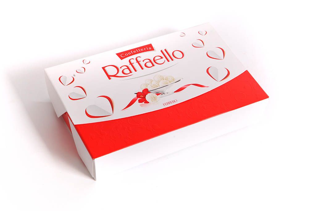 Набор конфет Raffaello, 90 г от СоюзЦветТорг