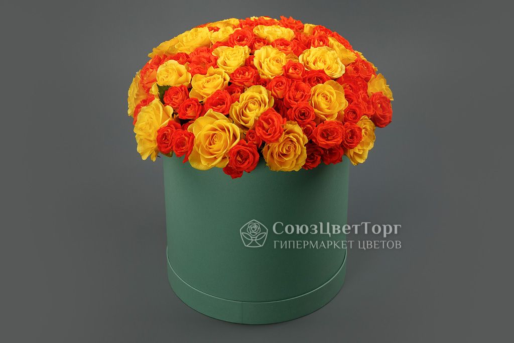 Букет из 51 розы в коробке, желто-оранжевый микс коробка шляпная