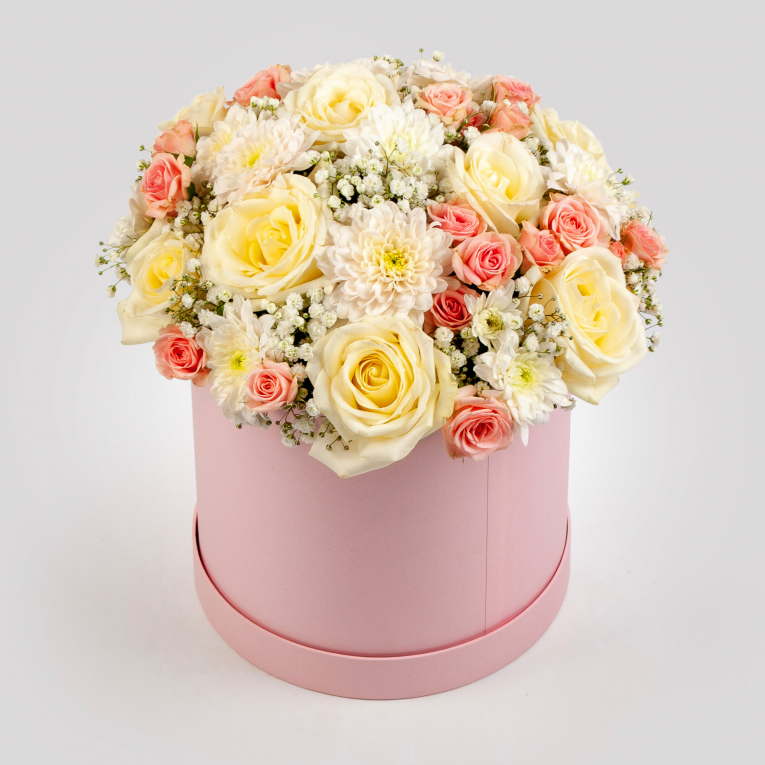 букет в коробке ная акварель 25 тюльпанов Букет в коробке Цветы и звезды