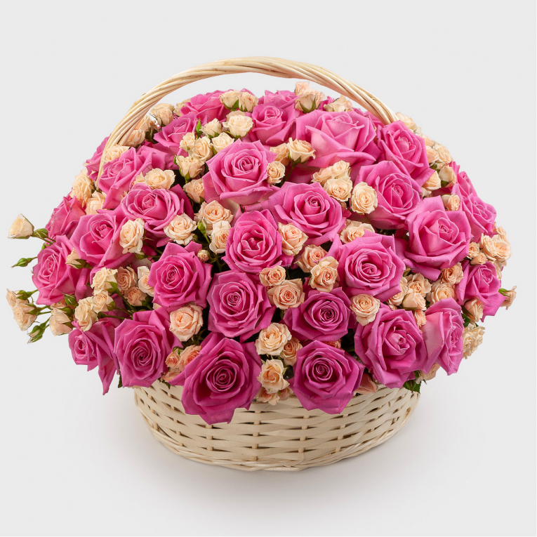 Букет в корзине Розовый риф (121 роза)