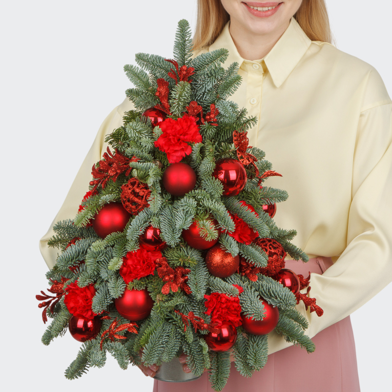 

Композиция Рубиновая сказка