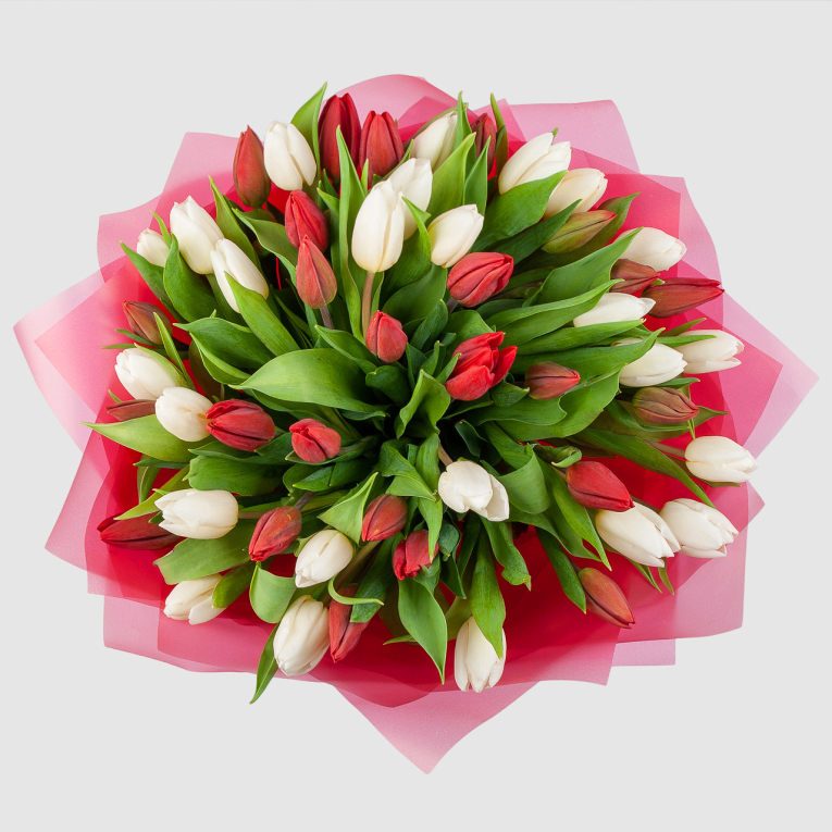 Букет 51 тюльпан Страсть и нежность