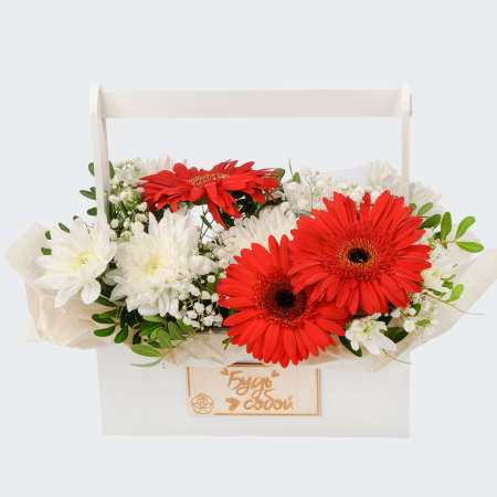 Букет в ящике Сен-Пьер