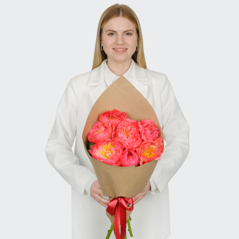 Букет 7 пионов В порыве чувств