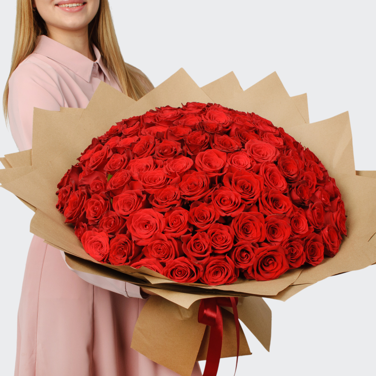 Букет из 101 красной розы Галактика