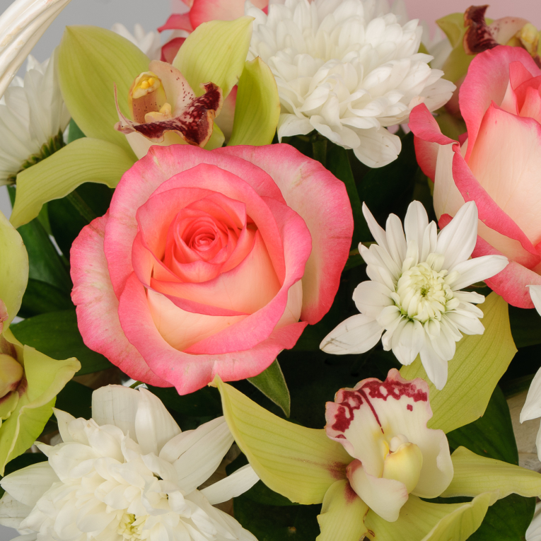 Букет в корзине Сладкий мираж