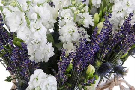 Букет Родная улица в кашпо