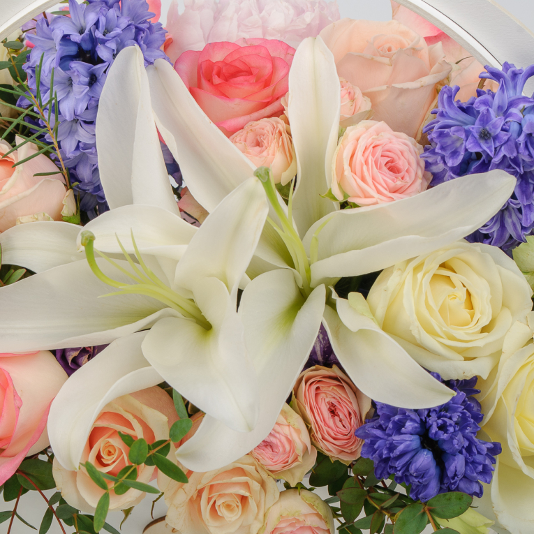 Букет в корзине Англичанка