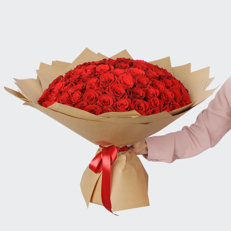 Букет из 101 красной розы Галактика