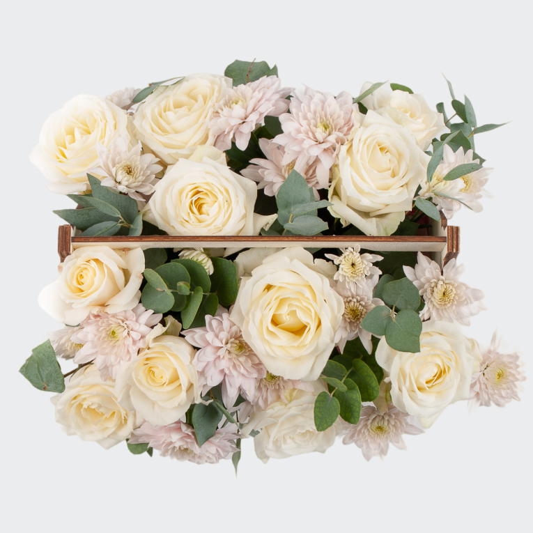 Букет в кашпо Небесная любовь