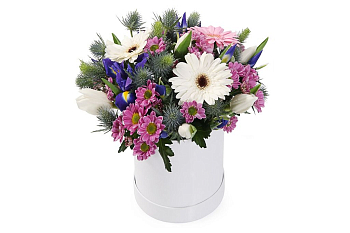 Букет Координаты чудес в шляпной коробке Букет Координаты чудес в шляпной коробке