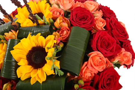 Букет с подсолнухами Рождение звезды в шляпной коробке