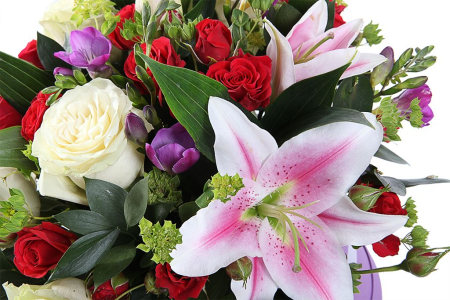 Букет с лилиями Дорога любви