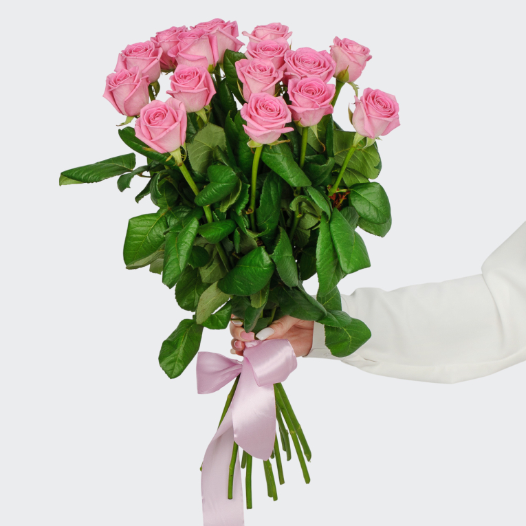 Букет 15 роз Розовая звезда