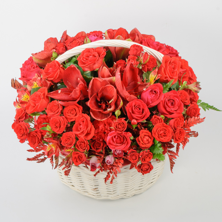 Букет в корзине Расцвет чувств