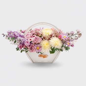 Букет в корзине Теплый ветер