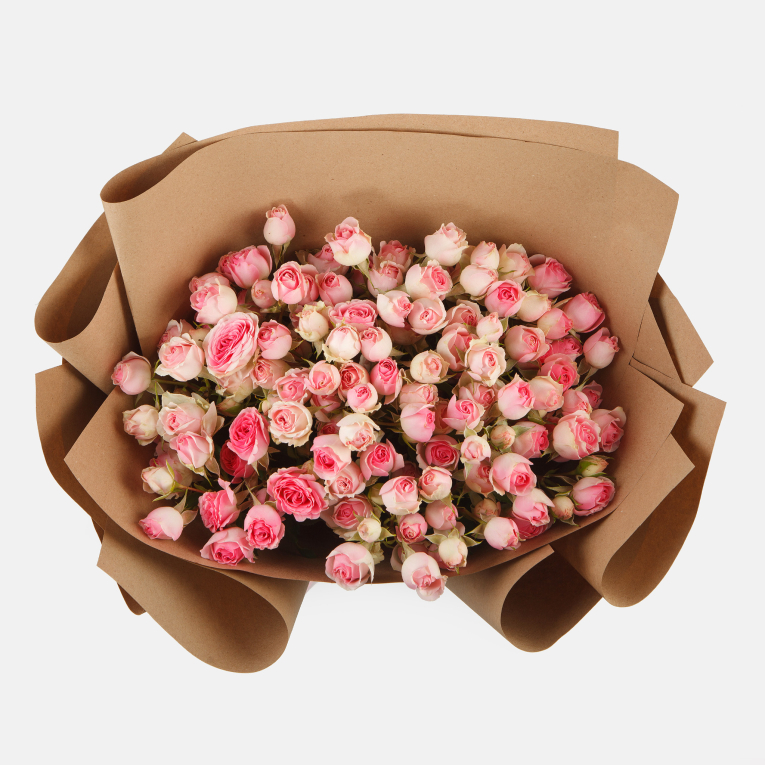 Букет кустовых роз Первое признание