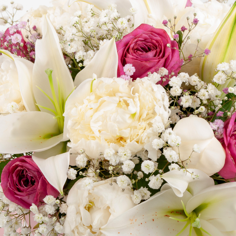 Букет в кашпо Среди миров