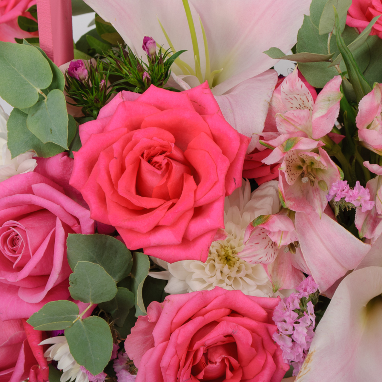 Букет в кашпо Лучшие мгновения