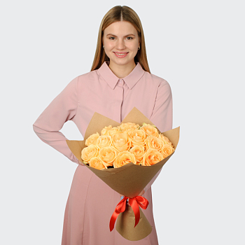 Букет из 19 роз Андромеда