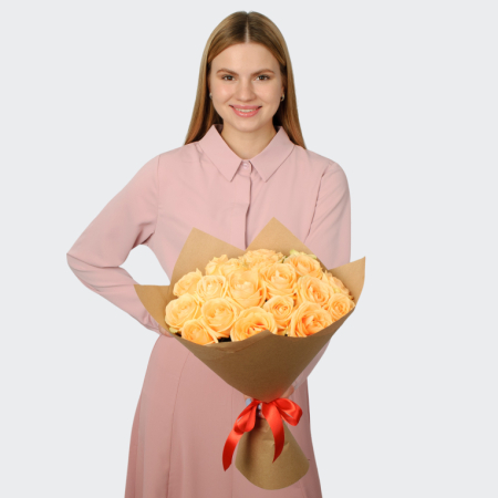 Букет из 19 роз Андромеда