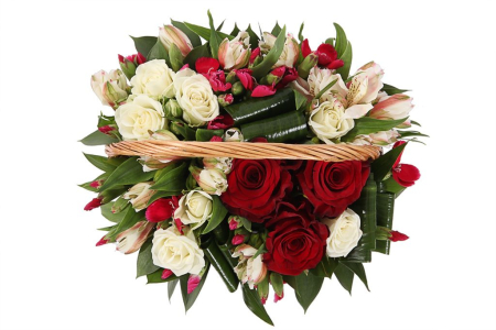 Букет Поцелуй украдкой в корзинке