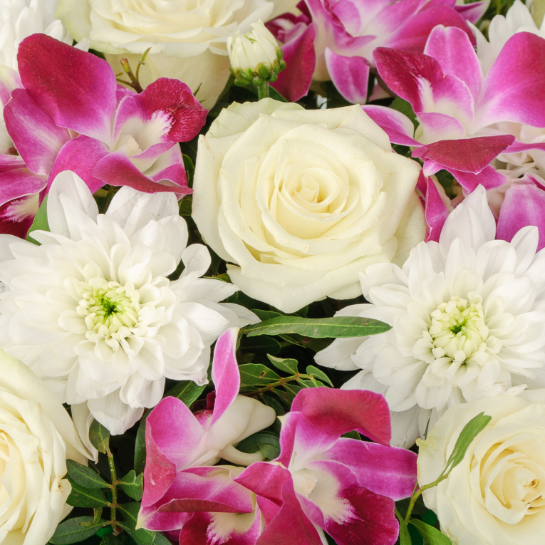 Букет в корзине Империя Солнца