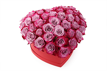 Композиция Оттенки любви в коробке-сердце