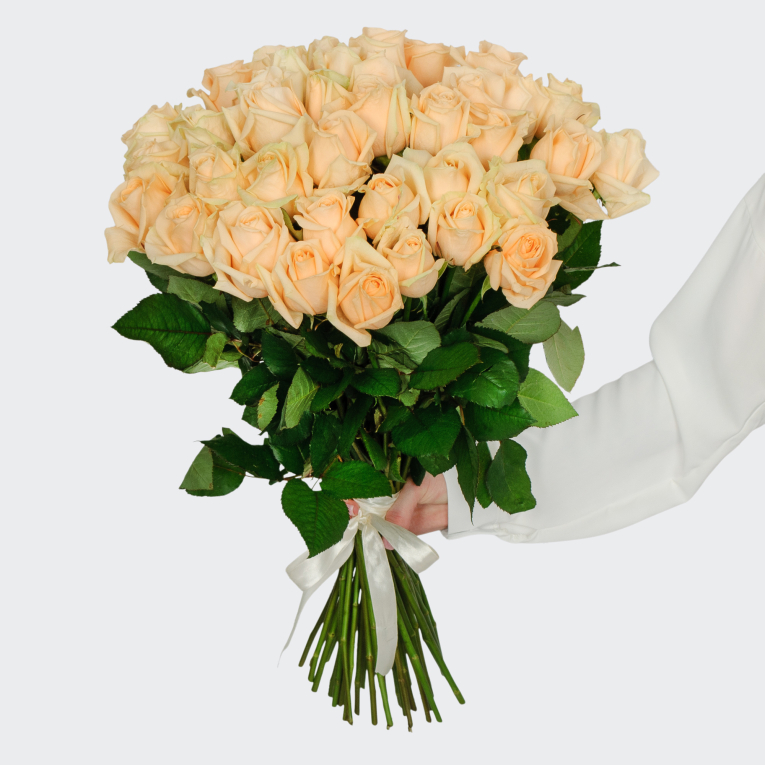 Букет 35 роз Пич Аваланш