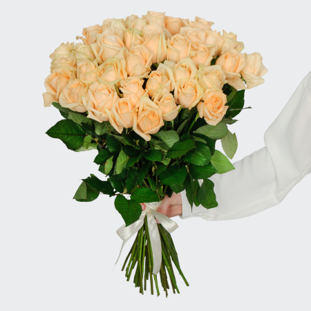 Букет 35 роз Пич Аваланш