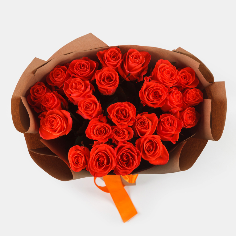 Букет из 35 роз Все начинается с любви