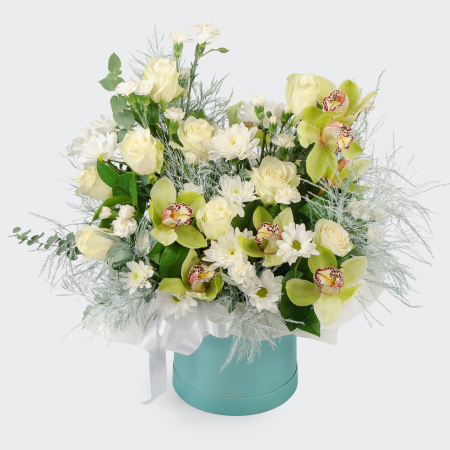 Букет в шляпной коробке Белая птица