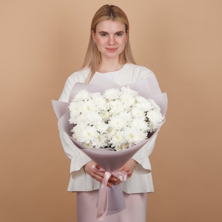 Букет из 5 хризантем Лунное сияние
