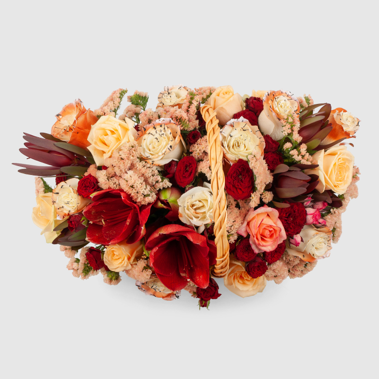 Букет в корзине Сладкие чары