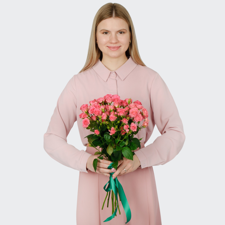 Букет 11 кустовых роз Лидия (50 см)