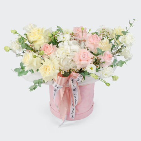 Букет в коробке Поцелуй нежности