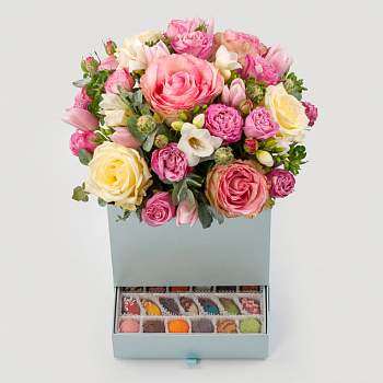 Букет в коробке Сладкая романтика