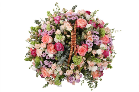 Букет Земляничная поляна в корзине