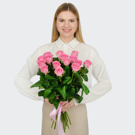 Букет 15 роз Розовая звезда