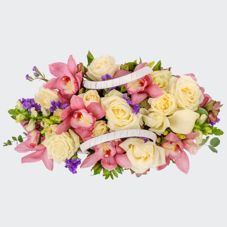 Букет в корзине Малиновый поцелуй