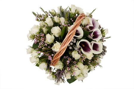 Букет Черничные ночи в корзине