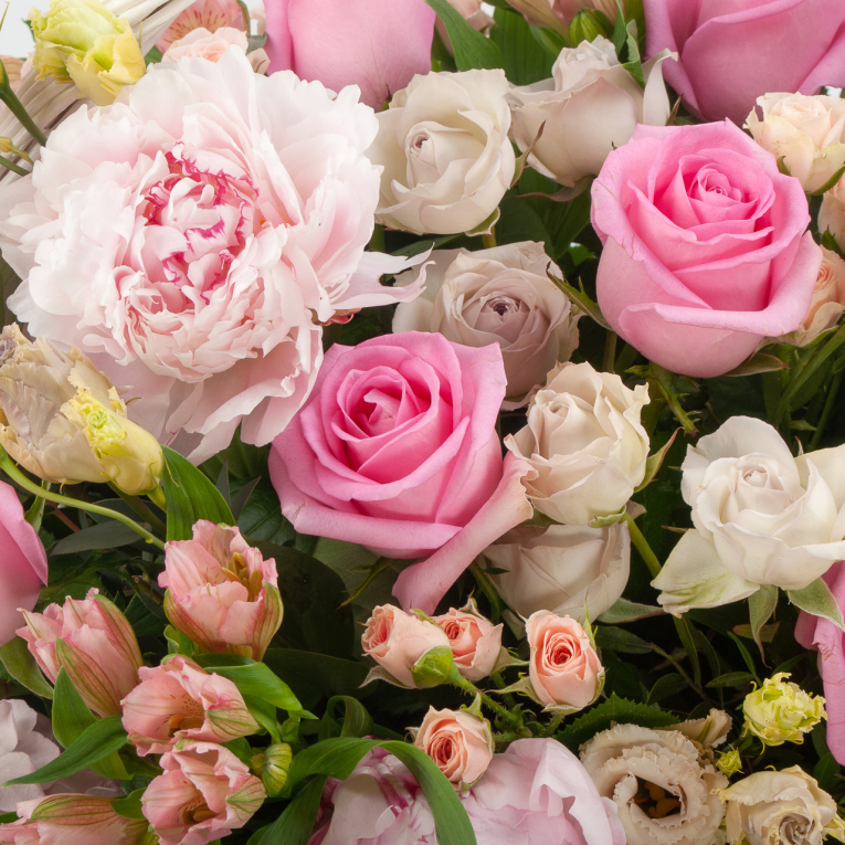 Букет в корзине Тайный сад