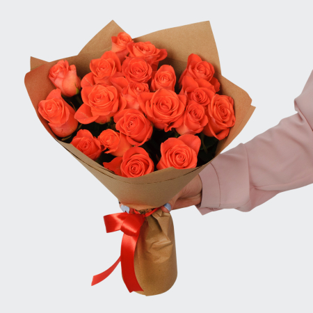 Букет из 19 роз Весенняя игра