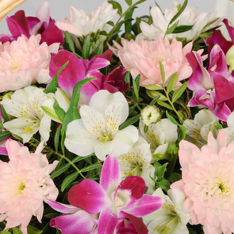 Букет в корзине Безмятежность