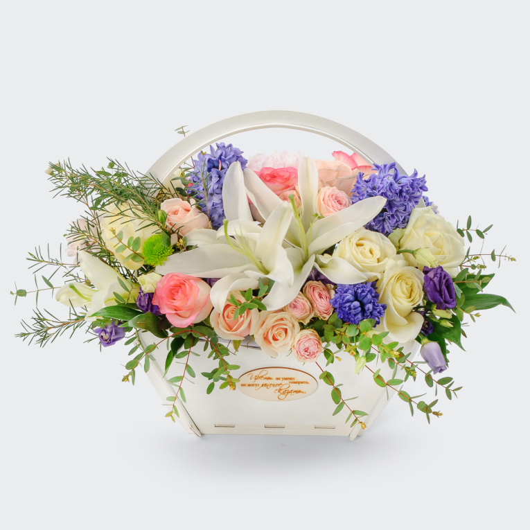 Букет в корзине Англичанка