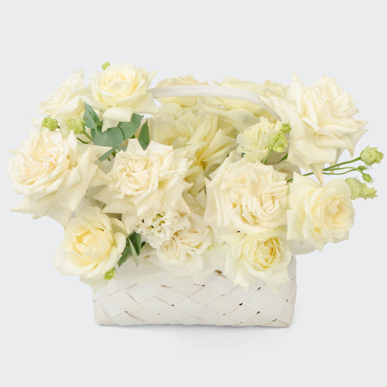 Цветы в корзине Магия утра