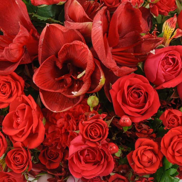 Букет в корзине Расцвет чувств