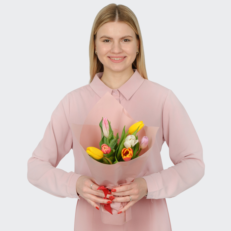 Букет 7 тюльпанов микс